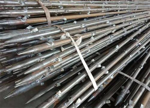 虎丘管棚钢花管加工